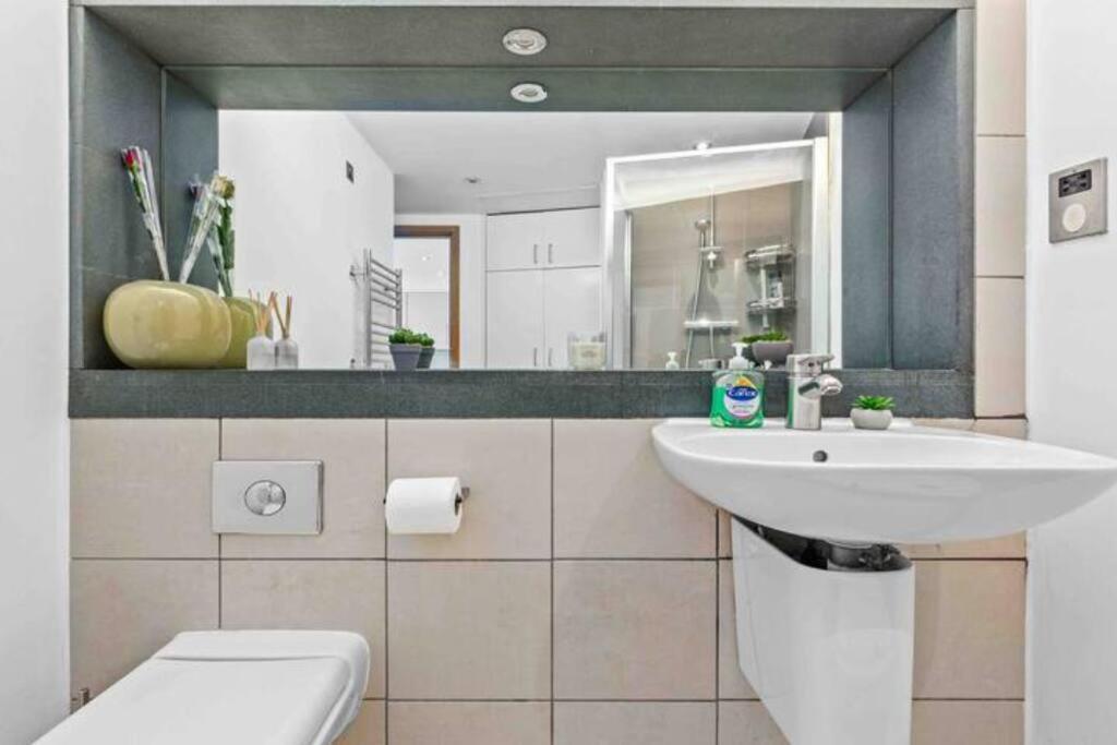 Apartament Luxe Living Near Piccadilly Hy11 Londyn Zewnętrze zdjęcie